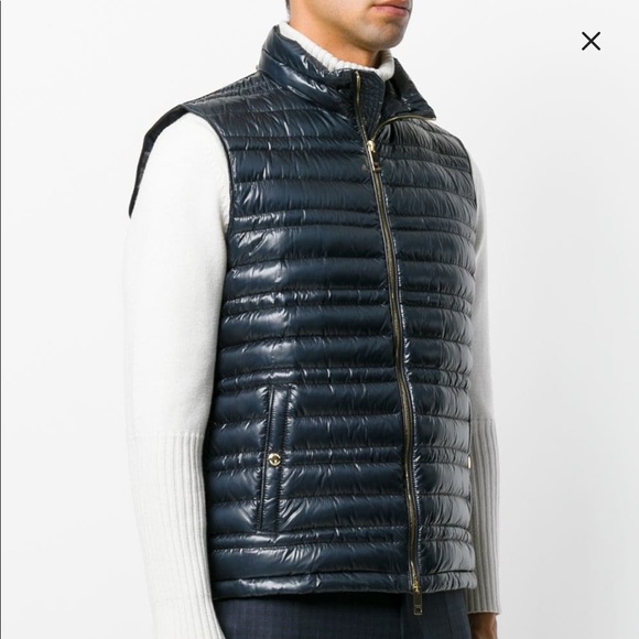 BURBERRY PADDED GILET - Picture 6 of 8